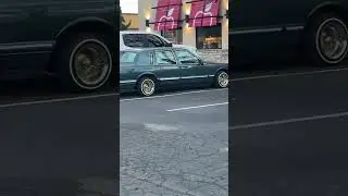 Lincoln Town Lowrider! #lincolntowncar #lowriders #carlovers #gtamob