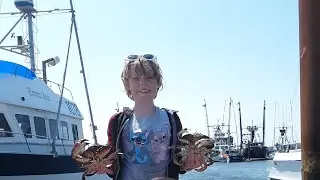 Crabbing Charleston Oregon
