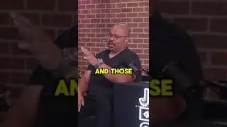 The Real Story of The People&rsquo;s Elbow &ndash; As Told by D&rsquo;Lo Brown