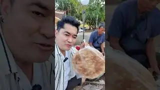 Rice crackers / Khao Kuap: A classic snack from the 90s.