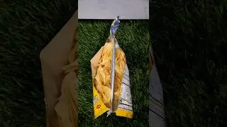 Right way to open chips packet 🤔😋👌#shortsyoutube #swadkavardan