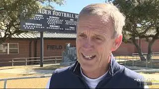 New England Patriots linebacker Jack Gibbens makes history for Smithson Valley Rangers