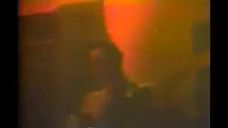 Sentimiento Muerto.    Un Agradable Calor. 1988