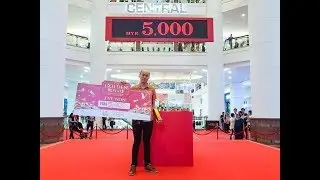 Gold Bar Challenge Berjaya Times Square, Kuala Lumpur : Strong Fingers Uncle Pulls Out 7kg Gold Bar