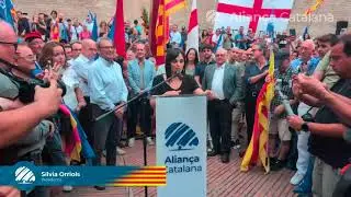 Sílvia Orriols al Fossar de les Moreres