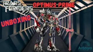 Unboxing colis num&eacute;ros 11 du Optimus Prime @SpotTVAltaya