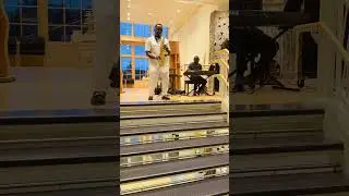 Defedefe on Saxophone 🎷 #viralvideo #saxophone #airport #worshipmusic #gospelmusic #viralreelsfb