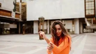 AI Morphing - Hip Hop Dancer