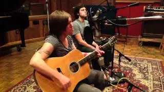 The Warm Up: Garrison Starr - 