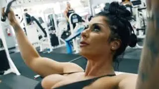 reel muscle original-big brest 👙