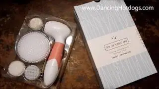 @VanityPlanet Facial Brush