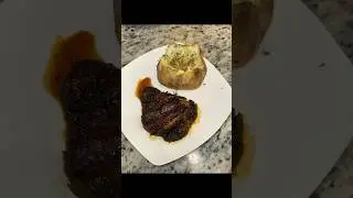 STEAK & POTATO‼️ #catering #lionsmane #cooking #foodie