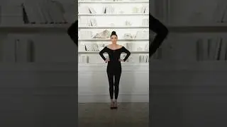 Как работает бедра при походке. #fashion #дефиле #конкурскрасоты #мода #фестиваль #походка