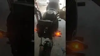 all bike indicator direct at a time blinking 4 indicator #automobile #herobikes