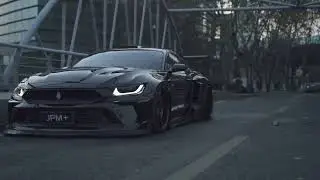 ROBOT CRAFTSMAN Ford Mustang 