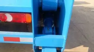 Dongfeng skip loader Swing arm garbage truck RHD right hand Drive  TIC TRUCKS www.truckinchina.com