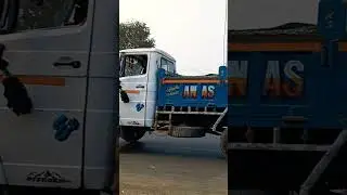 #miduechoing #music #song #youtubeshort #vehiclevideo #smalltruck #traffic #vehicle