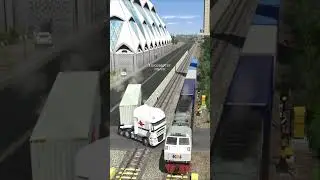 3 Fast Trains Nearly Hit 2 Container Trucks! 😱🚆🚛 #train #railroad #railtrack #railway #keretaapi