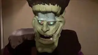 8tey and mr  weirdy re discover old halloween animatronics (2017)