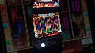 HollyWood Sala VLT Bari