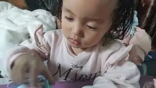 Hey sathiharu yo saman che mero sasura baba le pathaunu vako lo .....bidesh bat🥰🥰😘😘