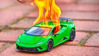Diecast Car Crash Madness &ndash; Satisfying Destruction Videos Compilation
