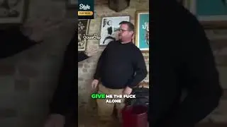 Ultimate Chair Showdown: BurgerPlanet VS MandoIRL #clips #kick #kickstreamer #tiktok #tiktokvideo