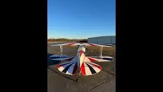 Pitts S2A aerobatics