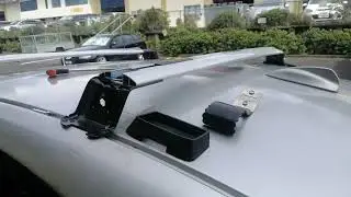 New design universal roof rack