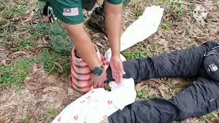 WILDERNESS EMERGENCY CARE-Improvised Ankle Splint