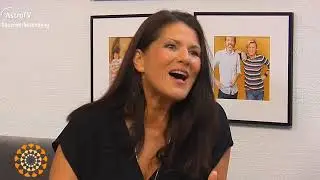 Inge Sch&ouml;ps bei AstroTV &uuml;ber ihre Yoga-B&uuml;cher