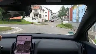Volvo EX 30 adaptiver Geschwindigkeitsassistent und Verkehrszeichenerkennung