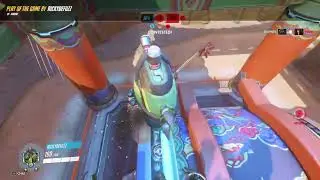 Quick thinking play ends up a nice 3 kill*