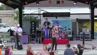 Party Punch Band  S3350009