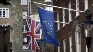 'Vote Leave' leader: EU is saddled with catastrophic Euro