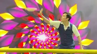 Magical man Singapore Jay Jay with magic 2k25 happy new year 2k26 Singapore 