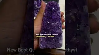 Amethyst raw for- stress reduction, improved sleep, enhanced mental clarity, and emotional balance.