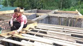 Complete the scaffolding stage to create a floor for pouring concrete for the flat roof