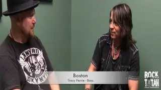 Tracy Ferrie backstage at Boston Concert