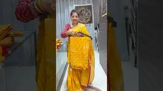 BEAUTIFUL BANDHANI SAREES FOR WEDDING @ethnicwearbypriyanka3113  #shorts  #saree  #wedding