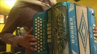 Quiero Hablarte-  Tony Sauceda acordeon Instruccional