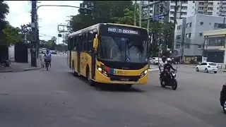 Movimentação de Ônibus no Sábado em frente ao terminal integrado da Caxangá (T.I. Caxangá).