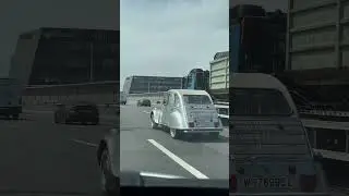 Citro&euml;n 2CV - Wien