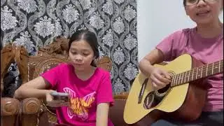 Uju di ngolukon ( eeeee.... lagunya. blepotan.. ) ha...ha..ha...