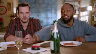 NEW GIRL 6x12 - THE CUBICLE
