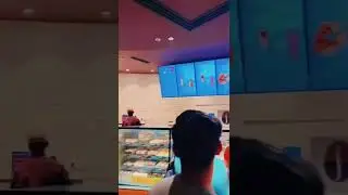 Canadian cafe in INDIA 🇮🇳 Tim Hortons 🇨🇦 #shortreels #timhortons #subscribe #please  🙏