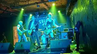 ACE Frehley TRIBUTE *Dukke/Walls/Malcom/Alicia* (Argentina) -Speedin' Back to My Baby-, en vivo.