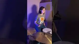 Elton John's &laquo;Rocket man&raquo; on drums. A minute cover #eltonjohn #rocketman #drumcover  #nigelolsson