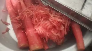 Gajran Jo halwo Instant complete recipe l how to cook carrot dessert l cooking with NAINA 