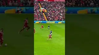 Florian Wirtz easy chance missed in front of the goal  #football #premierleague #Liverpool #Everton